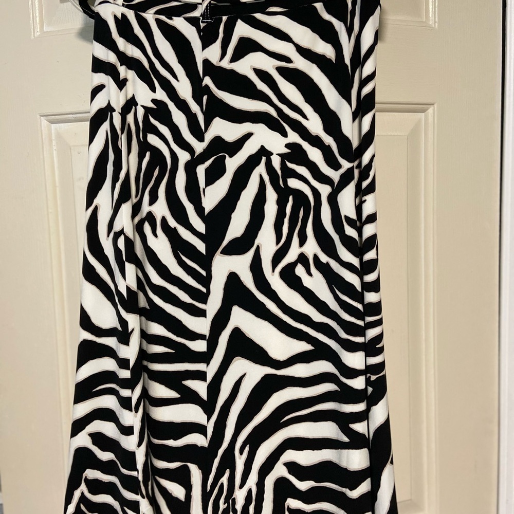 White House Black Market Zebra Print Pencil Skirt. - Picture 1 of 15